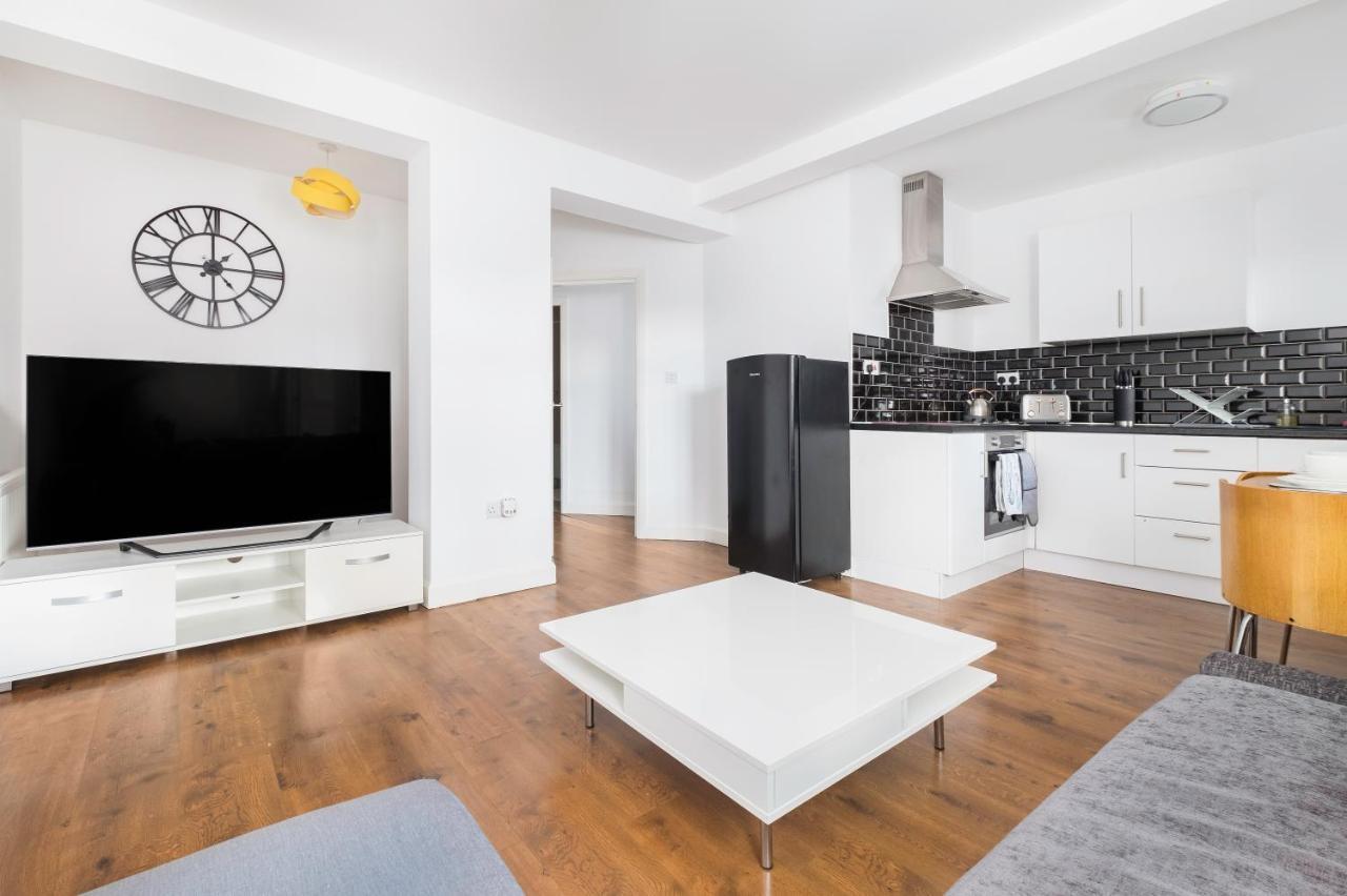 Meersbrook Luxury 2 Bedroom Apartment Шефилд Екстериор снимка
